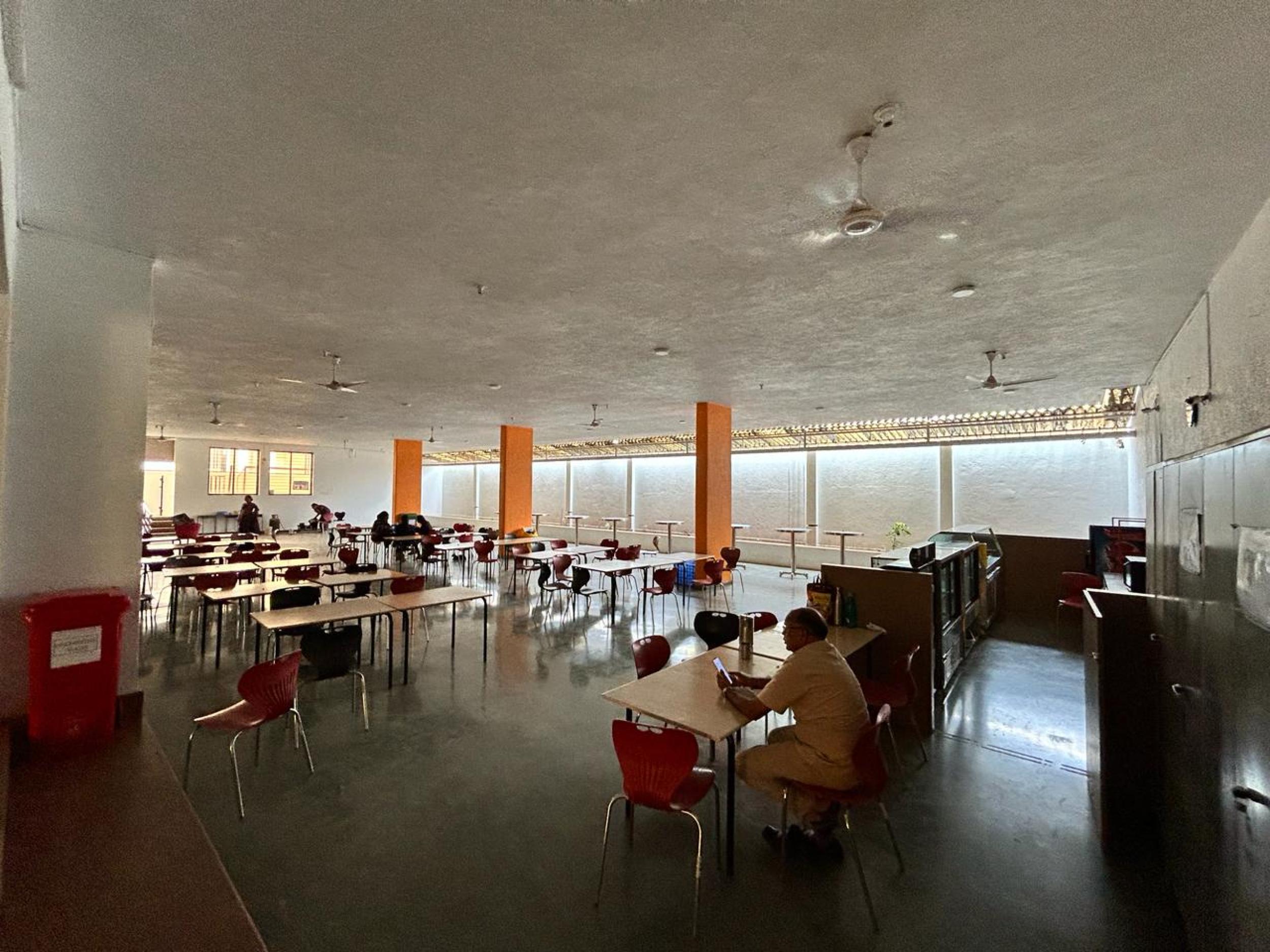 CAFETERIA